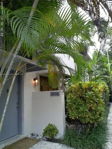3036 SW 27th Avenue Miami FL 33133