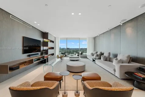 10201 Collins Avenue Bal Harbour FL 33154