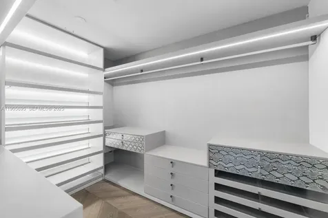 10201 Collins Avenue Bal Harbour FL 33154