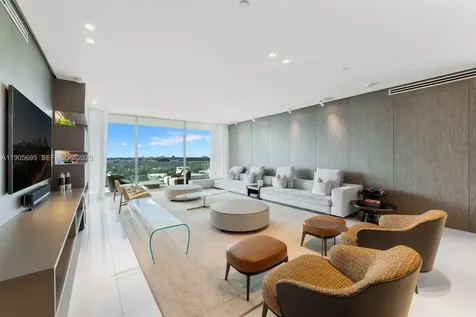 10201 Collins Avenue Bal Harbour FL 33154