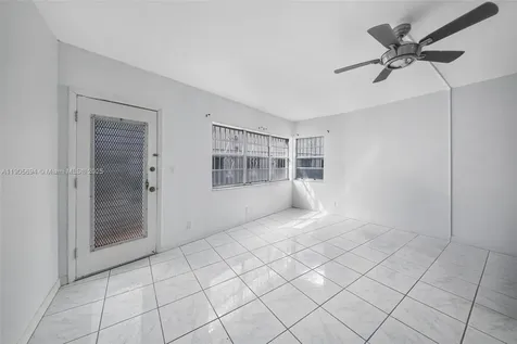 7712 Byron Avenue Miami Beach FL 33141