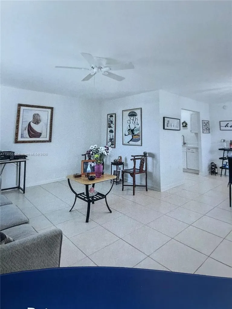 327 Tuscany F Delray Beach FL 33446