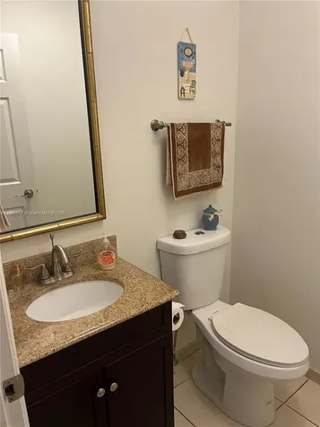 327 Tuscany F Delray Beach FL 33446