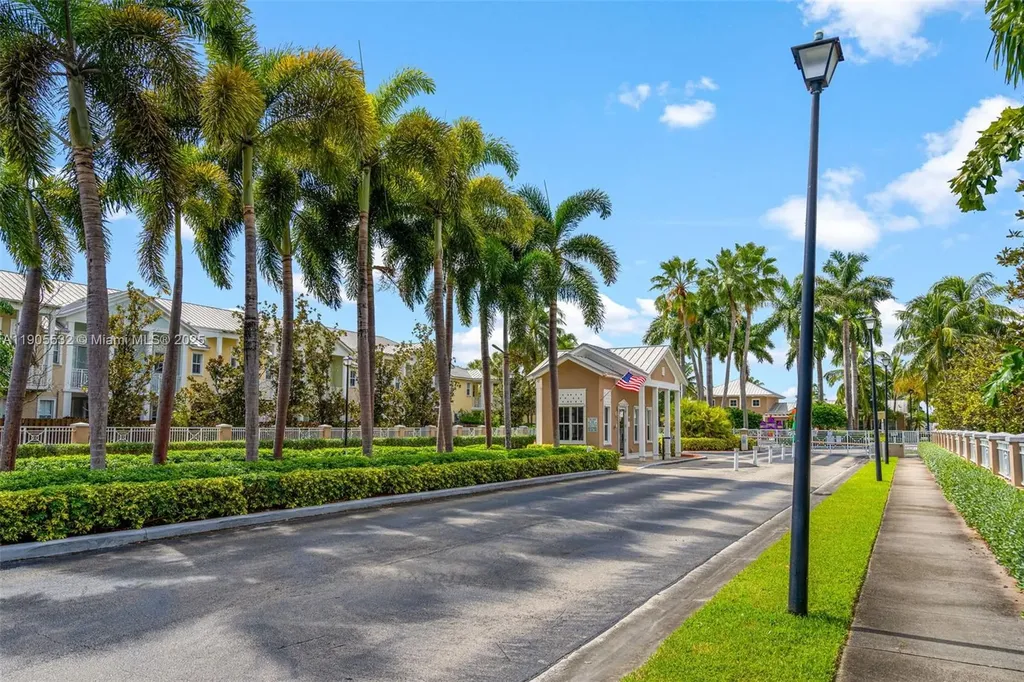 10760 NW 74th Lane Doral FL 33178