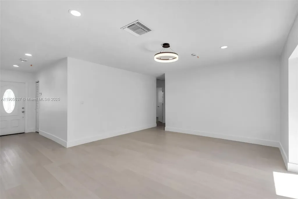 1436 NW 19th Street Fort Lauderdale FL 33311