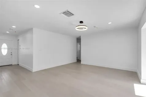 1436 NW 19th Street Fort Lauderdale FL 33311