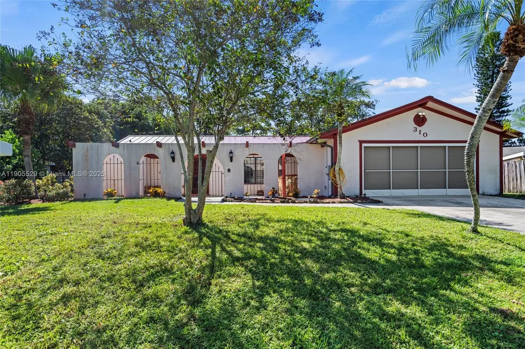 310 SE Evans Avenue Port St. Lucie FL 34984