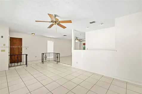 310 SE Evans Avenue Port St. Lucie FL 34984