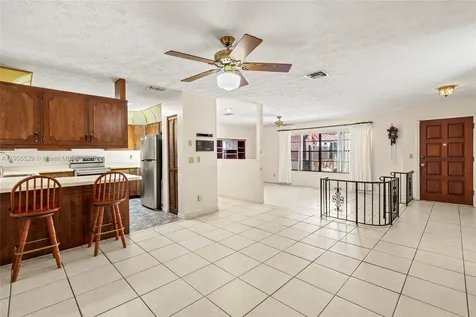 310 SE Evans Avenue Port St. Lucie FL 34984