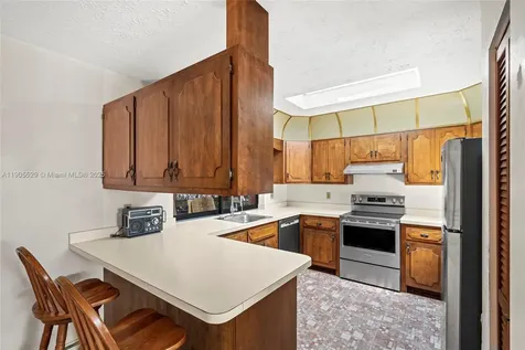 310 SE Evans Avenue Port St. Lucie FL 34984