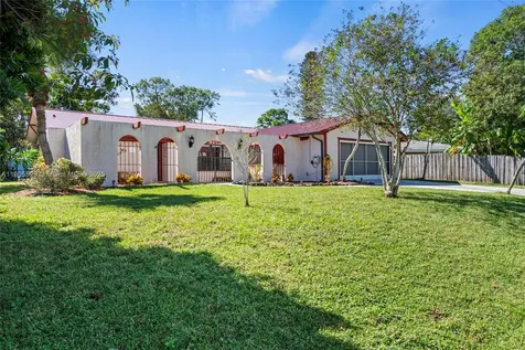 310 SE Evans Avenue Port St. Lucie FL 34984