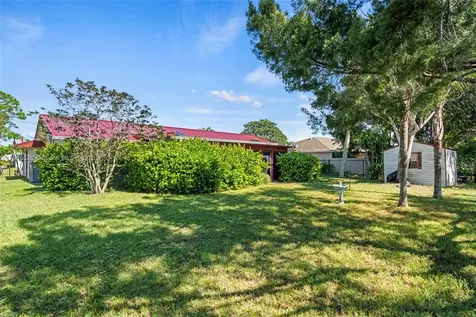 310 SE Evans Avenue Port St. Lucie FL 34984