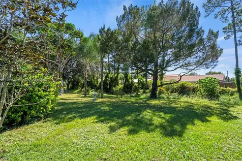 310 SE Evans Avenue Port St. Lucie FL 34984