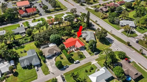 310 SE Evans Avenue Port St. Lucie FL 34984