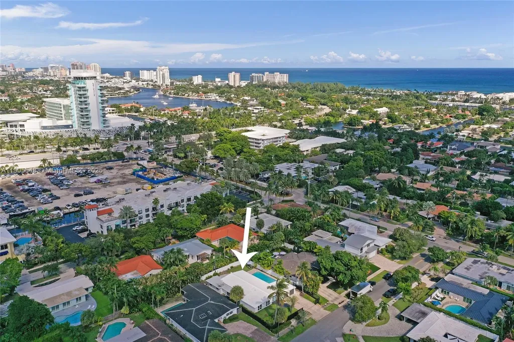 2201 SE 19th Street Fort Lauderdale FL 33316