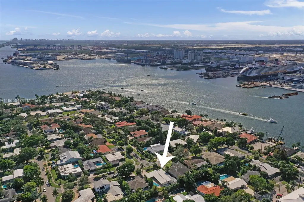 2201 SE 19th Street Fort Lauderdale FL 33316