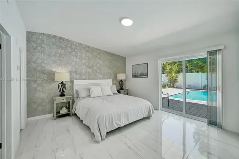 2201 SE 19th Street Fort Lauderdale FL 33316