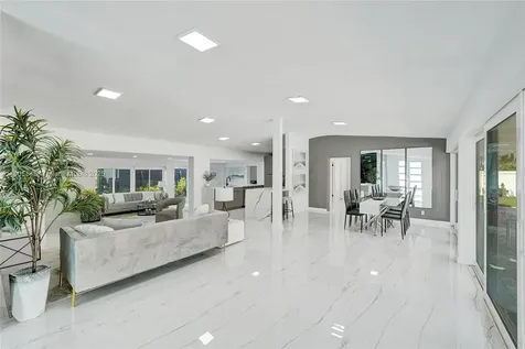 2201 SE 19th Street Fort Lauderdale FL 33316