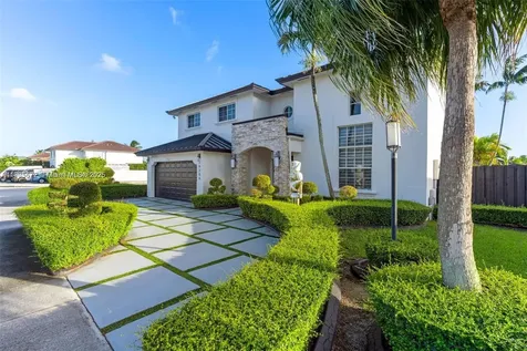 14206 SW 164th Terrace Miami FL 33177