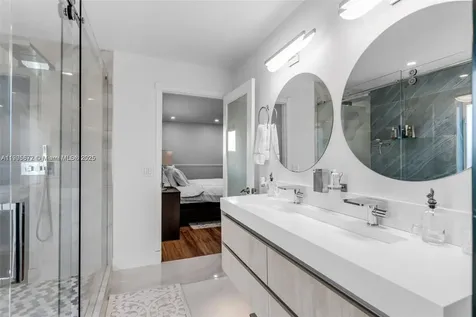 14206 SW 164th Terrace Miami FL 33177