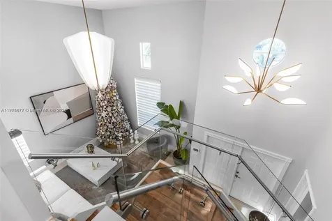 14206 SW 164th Terrace Miami FL 33177