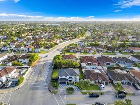 14206 SW 164th Terrace Miami FL 33177