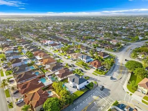 14206 SW 164th Terrace Miami FL 33177