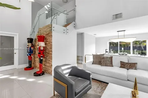14206 SW 164th Terrace Miami FL 33177