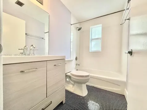 1542 Drexel Avenue Miami Beach FL 33139
