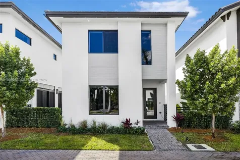 8156 NW 43rd Street Doral FL 33166
