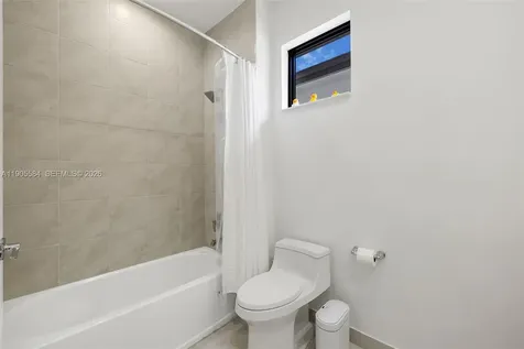 8156 NW 43rd Street Doral FL 33166