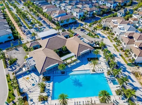 8156 NW 43rd Street Doral FL 33166