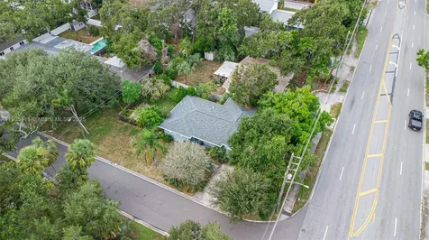 8201 Yardley Avenue N St Petersburg FL 33710