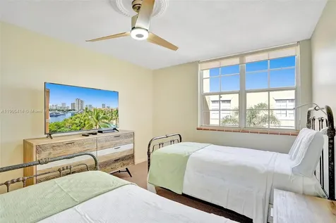 19877 E Country Club Drive Aventura FL 33180