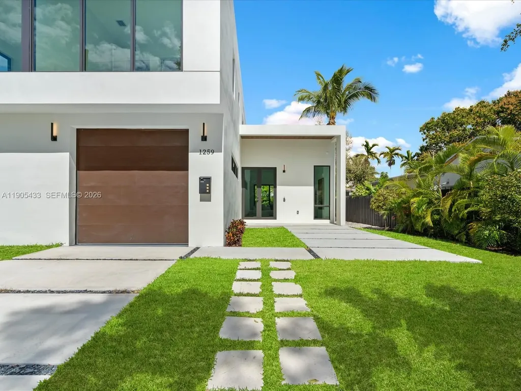 1259 SW 20th Street Miami FL 33145