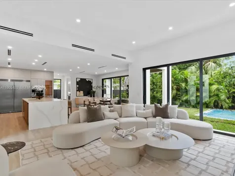1259 SW 20th Street Miami FL 33145