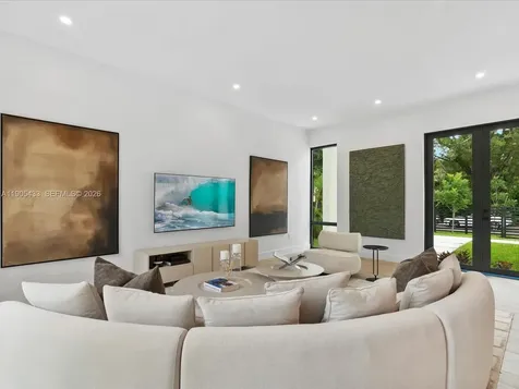 1259 SW 20th Street Miami FL 33145
