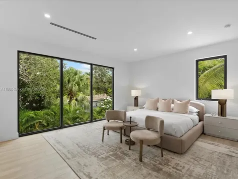1259 SW 20th Street Miami FL 33145