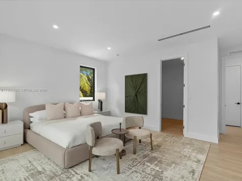 1259 SW 20th Street Miami FL 33145