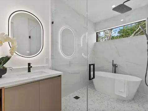 1259 SW 20th Street Miami FL 33145