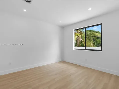 1259 SW 20th Street Miami FL 33145