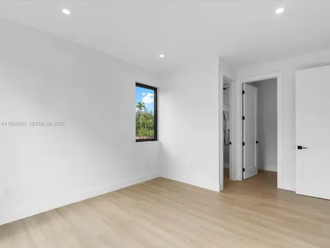1259 SW 20th Street Miami FL 33145
