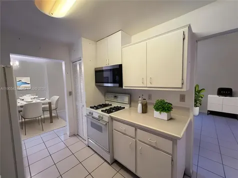 1205 Mariposa Avenue Coral Gables FL 33146