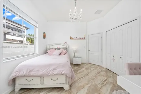 18000 NW 90th Place Hialeah FL 33018
