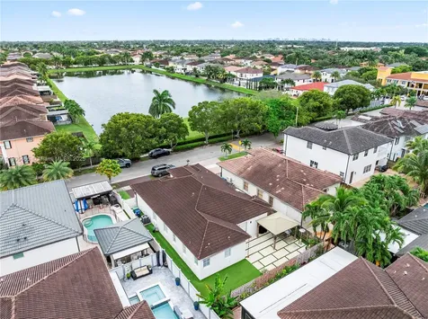 18000 NW 90th Place Hialeah FL 33018