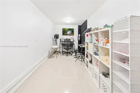 18000 NW 90th Place Hialeah FL 33018