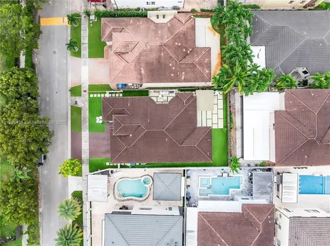 18000 NW 90th Place Hialeah FL 33018