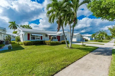 1005 SW 18th Street Boynton Beach FL 33426