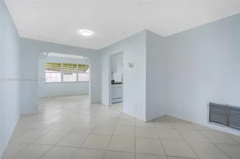 1005 SW 18th Street Boynton Beach FL 33426
