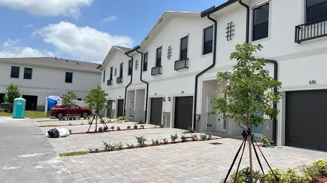 606 SW 12 Street Homestead FL 33034